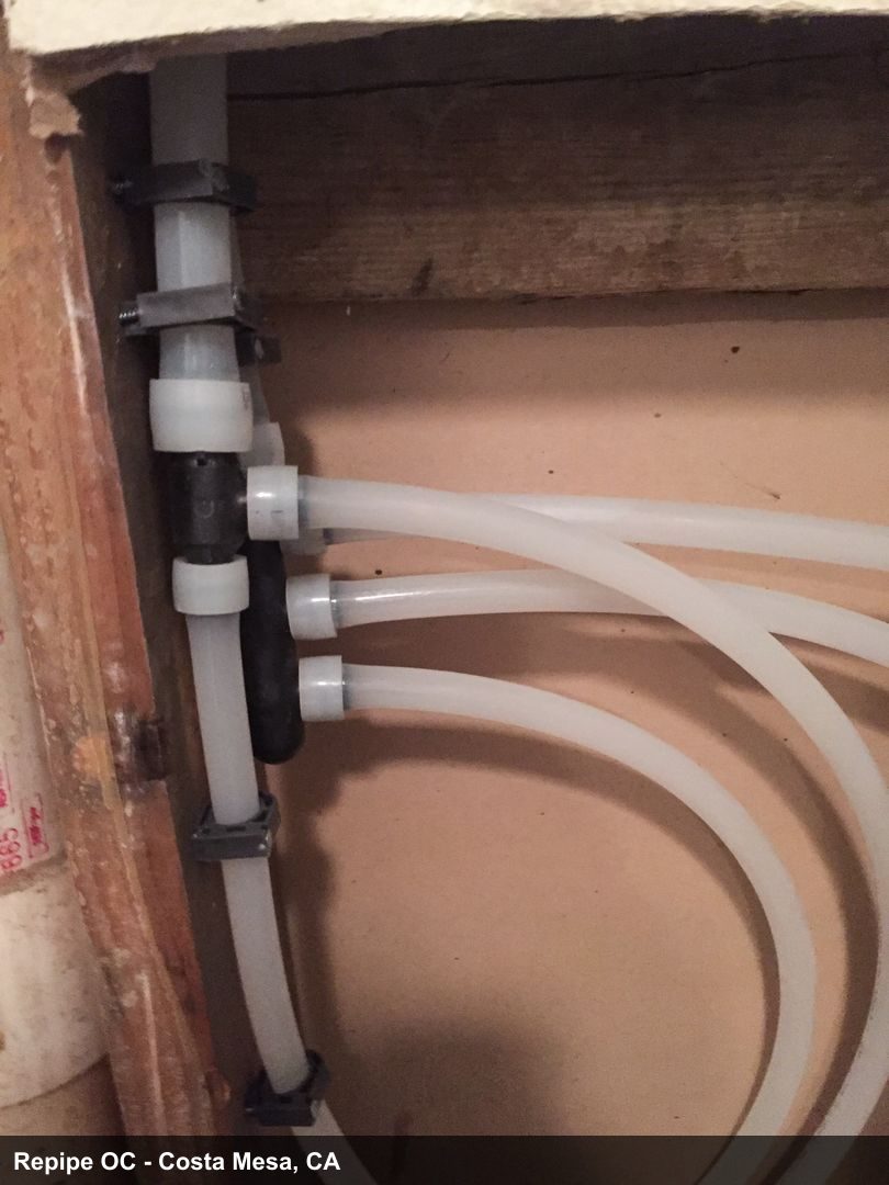 Repipe project photo - Costa Mesa, CA home pipes before or after replacement by Repipe OC